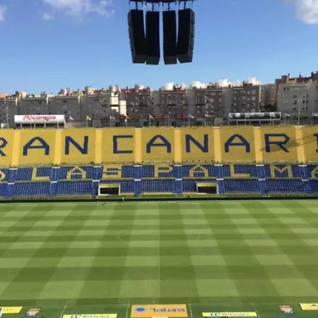 Lightbooking 7 Palmas Estadio - Gran Canaria Arena شقة